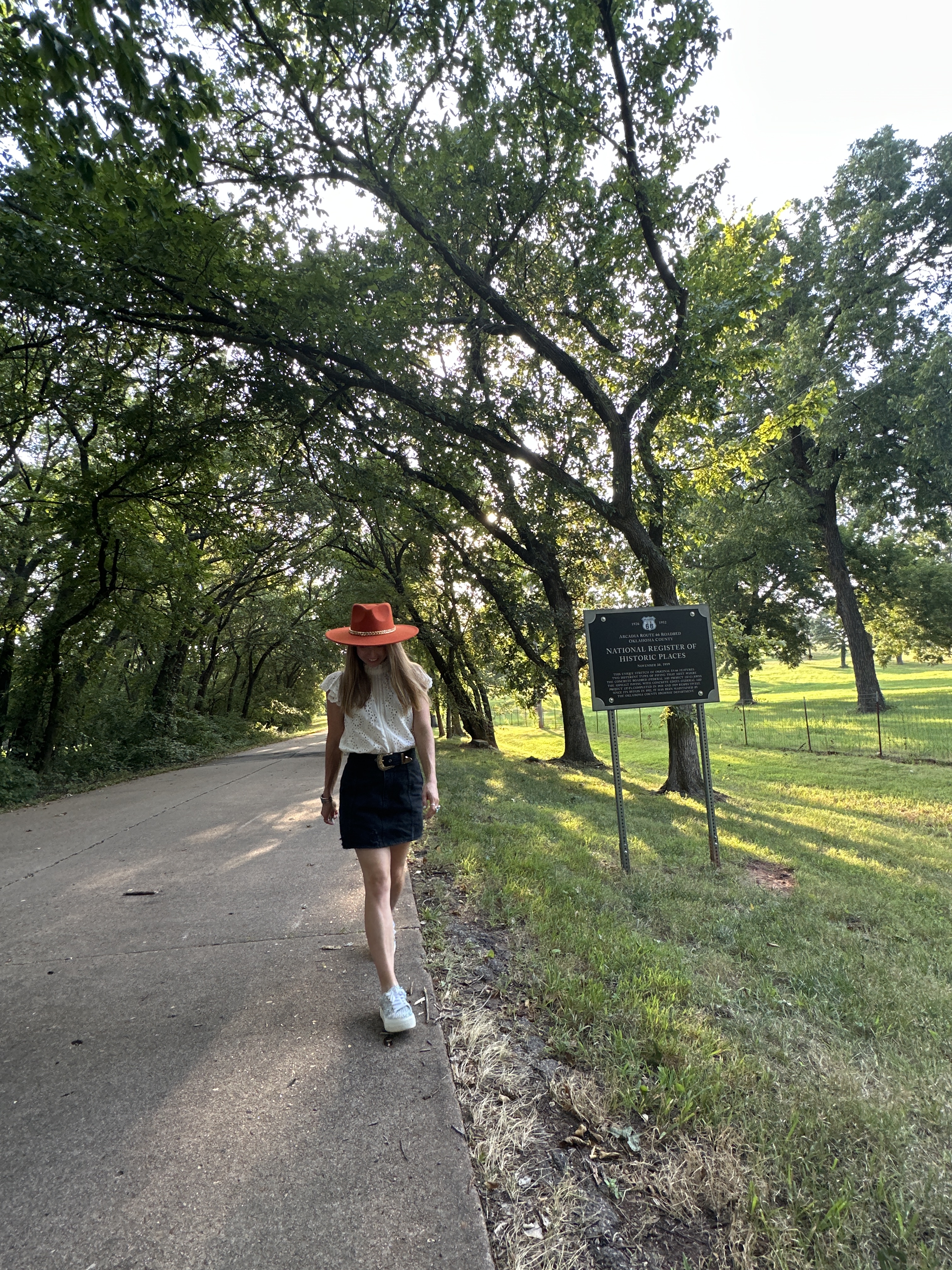 Explore the Historic Route 66 in Arcadia, Oklahoma